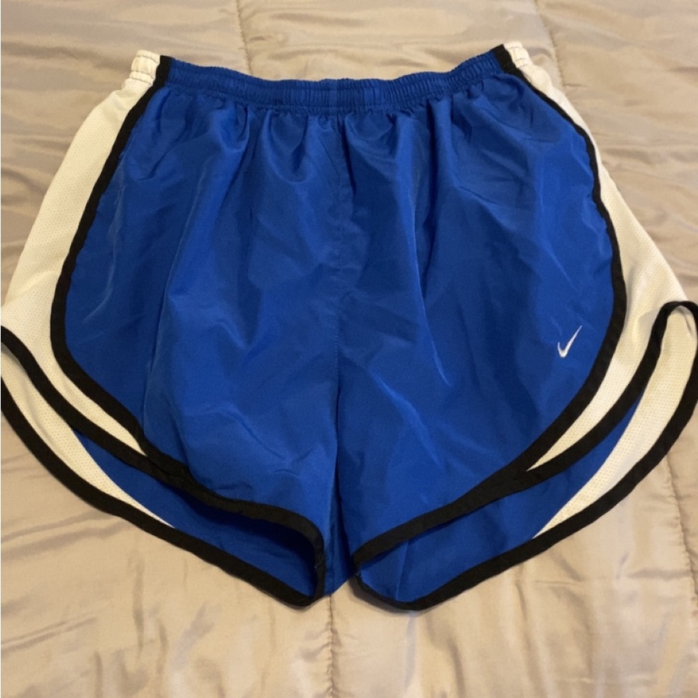 blue nike shorts size medium